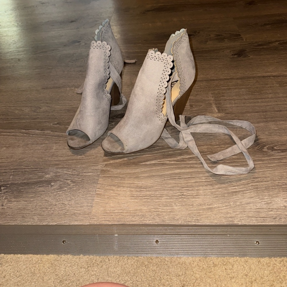 JustFab just for fun scalloped peep toe booties